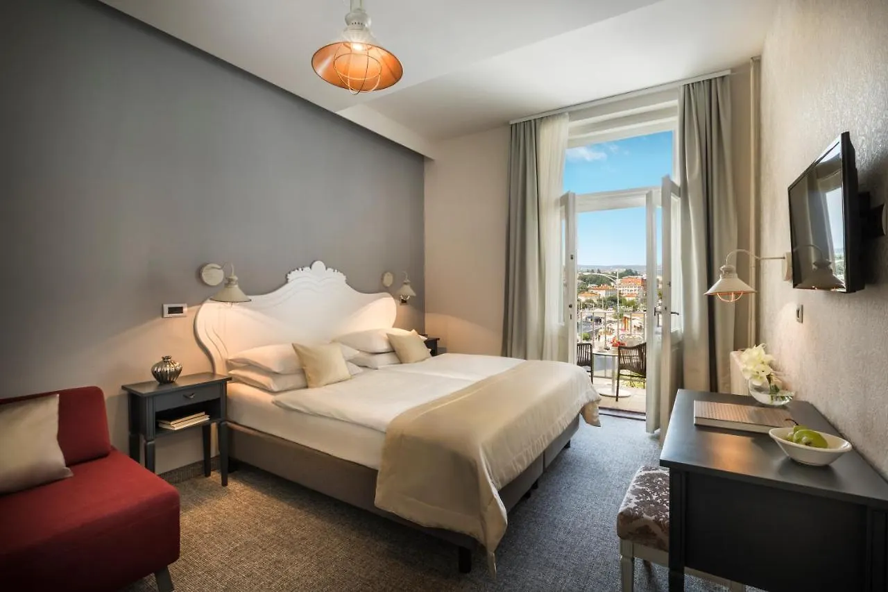 Hotel Lungomare Opatija - Liburnia 3*,  Κροατία