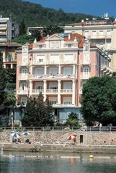 Hotel Lungomare Opatija - Liburnia 3*,  Croazia